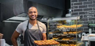 SE SOLICITA TRABAJADOR DE PANADERÍA PARA HORNEADO DE GALLETAS (TIEMPO PARCIAL)