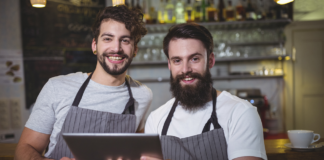 SE REQUIERE AYUDANTE DE RESTAURANTE PARA JORNADA DE TIEMPO PARCIAL