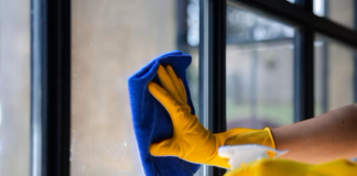 SE REQUIERE PERSONAL DE LIMPIEZA PARA ASEO DE VENTANAS Y PAREDES