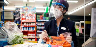 SE SOLICITA CAJERO PARA ATENCIÓN AL CLIENTE Y EMBOLSADO DE MERCADERÍA