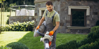 SE REQUIERE JARDINERO PARA PODA DE CÉSPED Y ASPIRADO DE HOJAS