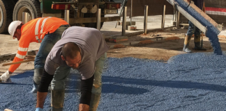 SE SOLICITA TRABAJADOR DE CONSTRUCCIÓN PARA VERTIDO DE MATERIALES DE HORMIGÓN Y ASFALTO