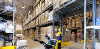SE REQUIERE AUXILIAR DE ALMACÉN PARA ETIQUETADO Y CONTROL DE PAQUETES