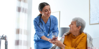 SE REQUIERE CUIDADOR DE ADULTO MAYOR PARA ATENCIÓN PERSONALIZADA EN RESIDENCIA