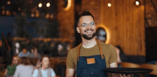 SE SOLICITA CAMARERO PARA CONTROL DE BEBIDAS Y COMIDAS EN RESTAURANTE (JORNADA COMPLETA)
