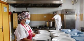 SE SOLICITA COCINERO/A PARA COMEDOR ESCOLAR EN EL MOLAR (SIERRA DE MADRID)
