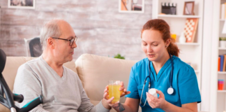 SE SOLICITA CUIDADOR/A DE ADULTO MAYOR PARA JORNADA PARCIAL EN RESIDENCIA