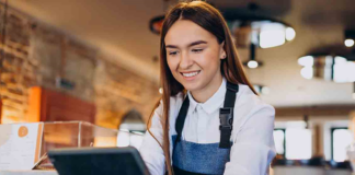 SE NECESITA CAJERO PARA ESCANEO DE PRODUCTOS Y ATENCIÓN AL CLIENTE