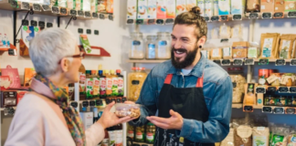 SE SOLICITA AYUDANTE DE TIENDA PARA JORNADA DE TIEMPO PARCIAL