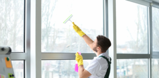 SE SOLICITA PERSONAL DE LIMPIEZA GENERAL PARA ASEO DE DISTINTAS ÁREAS EN HOGAR (HOMBRE Y/O MUJER)