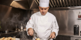 SE REQUIERE COCINERO PARA PREPARACIÓN DE HAMBURGUESAS EN RESTAURANTE (FINES DE SEMANA)