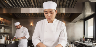ESTAMOS EN LA BÚSQUEDA AYUDANTE DE COCINA PARA JORNADA COMPLETA EN RESTAURANTE