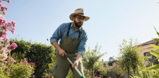 SE BUSCA JARDINERO PARA MANTENIMIENTO DE CÉSPED, NO SE REQUIERE EXPERIENCIA