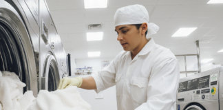 SE BUSCA TRABAJADOR DE LAVANDERÍA PARA LABORES DIARIAS DE CLASIFICACIÓN Y CONTROL DE ROPA EN ESTABLECIMIENTO