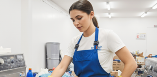 SE REQUIERE AUXILIAR DE LAVANDERÍA PARA CLASIFICACIÓN, INSPECCIÓN Y DOBLADO DE ROPA