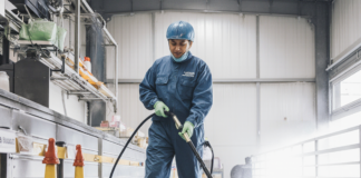 SE NECESITA OPERARIO DE LIMPIEZA PARA INDUSTRIA ALIMENTARIA (TURNOS ROTATIVOS)