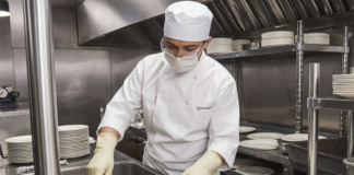 SE NECESITA LAVAPLATOS PARA ASEO DE CUBIERTOS, VASOS Y EQUIPOS DE COCINA EN RESTAURANTE