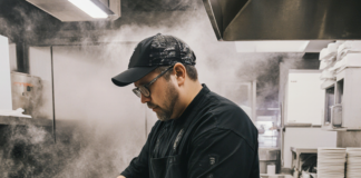SE REQUIERE LAVAPLATOS PARA DESINFECCIÓN DE UTENSILIOS, OLLAS Y SARTENES EN RESTAURANTE (TIEMPO PARCIAL)