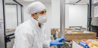 SE SOLICITA OPERARIO DE PRODUCCIÓN PARA PREPARACIÓN DE PRODUCTOS EN PLANTA DE ALIMENTOS (JORNADA COMPLETA)