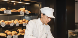 SE SOLICITA PERSONAL DE PANADERÍA PARA ATENCIÓN AL CLIENTE EN JORNADA DE MEDIO TIEMPO
