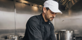 SE NECESITA LAVAPLATOS CON O SIN EXPERIENCIA PARA RESTAURANTE (JORNADA PARCIAL O COMPLETA)