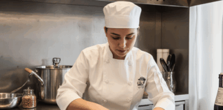 SE BUSCA COCINERO HOMBRE Y/O MUJER PARA LABORES GENERALES EN RESTAURANTE