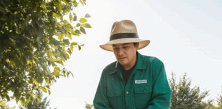 SE NECESITA JARDINERO/DESBROZADOR PARA MANTENIMIENTO DE ESPACIOS VERDES Y MANEJO DE MAQUINARIA