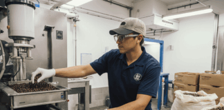 SE NECESITA OPERARIO DE PRODUCCIÓN PARA TAREAS OPERATIVAS EN FÁBRICA DE CAFÉ