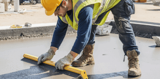 SE SOLICITA TRABAJADOR DE CONSTRUCCIÓN PARA NIVELACIÓN DE SUPERFICIES DE HORMIGÓN, REPARACIÓN Y REVESTIMIENTOS