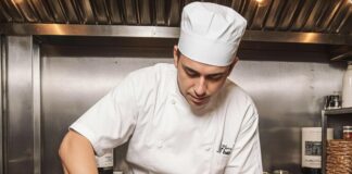 SE SOLICITA AUXILIAR DE PANADERÍA PARA PREPARACIÓN DE PRODUCTOS DULCES Y SALADOS EN SUPERMERCADO