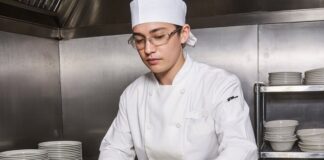 SE NECESITA PILERO PARA APOYO EN COCINA DE RESTAURANTE EN CENTRO COMERCIAL