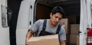SE REQUIERE AYUDANTE DE REPARTO PARA CARGA, DESCARGA Y RECOGIDA DE PRODUCTOS (MEDIO TIEMPO)