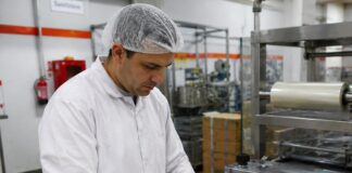 SE REQUIERE OPERARIO/A DE ENVASADO PARA EMPRESA DEL SECTOR ALIMENTARIO (JORNADA COMPLETA)