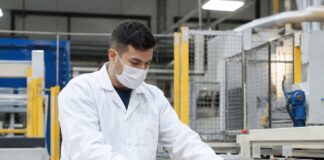 SE BUSCA OPERARIO DE PRODUCCIÓN PARA LÍNEA DE FABRICACIÓN DE PAPEL Y EMBALAJE (TURNOS ROTATIVOS)