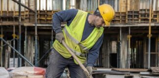 SE SOLICITA PEÓN DE CONSTRUCCIÓN PARA PREPARACIÓN DE ZONAS, CARGA Y DESCARGA DE MATERIALES, NO SE REQUIERE EXPERIENCIA