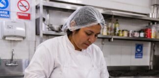 SE NECESITA PERSONAL DE COCINA PARA TAREAS DE APOYO (TURNO MAÑANA)