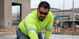 SE SOLICITA ACABADOR DE HORMIGÓN PARA PROYECTOS RESIDENCIALES, COMERCIALES E INDUSTRIALES