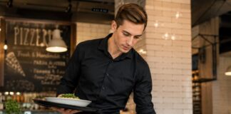 SE SOLICITA CAMARERO HOMBRE Y/O MUJER PARA ATENCIÓN AL CLIENTE EN RESTAURANTE Y PIZZERÍA
