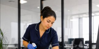 SE NECESITA PERSONAL DE LIMPIEZA DE OFICINAS PARA ASEO Y MANTENIMIENTO DE ESPACIOS CORPORATIVOS (MEDIO TIEMPO)