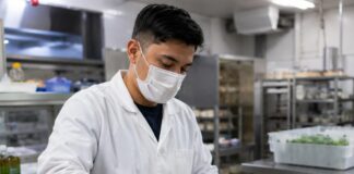 SE SOLICITA TRABAJADOR DE PRODUCCIÓN PARA ELABORACIÓN DE PRODUCTOS DE ROTISERÍA PARA PLANTA ALIMENTARIA