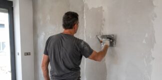 SE BUSCA ALBAÑIL PARA MANTENIMIENTO Y REPARACIONES GENERALES EN LOCALES COMERCIALES