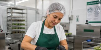 SE SOLICITA OPERARIO/A DE PRODUCCIÓN PARA ELABORACIÓN Y ENVASADO DE ALIMENTOS SALUDABLES (LUNES A VIERNES)