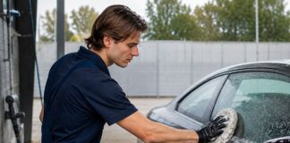 SE BUSCA TRABAJADOR PARA LAVAR CARROS Y BRINDAR ATENCIÓN AL CLIENTE EN ESTABLECIMIENTO (TIEMPO PARCIAL)