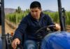 SE BUSCA OPERADOR DE TRACTOR PARA LABORES AGRÍCOLAS EN VIÑEDO (JORNADA COMPLETA)