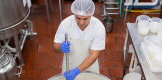 SE REQUIERE OPERARIO DE PRODUCCIÓN PARA PROCESAMIENTO DE PRODUCTOS LÁCTEOS (TURNOS ROTATIVOS)