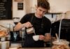 SE SOLICITA PERSONAL DE CAFETERÍA PARA ATENCIÓN AL PÚBLICO Y PREPARACIÓN DE ALIMENTOS