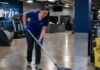 SE REQUIERE PERSONAL DE LIMPIEZA PARA ASEO DE INSTALACIÓN DEPORTIVA (JORNADA COMPLETA)
