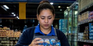 SE NECESITA REPONEDOR/A DE SUPERMERCADO PARA ABASTECIMIENTO DE ESTANTERÍAS EN TURNO DE NOCHE