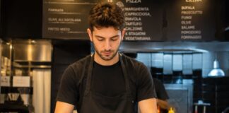 SE REQUIERE TRABAJADOR DE RESTAURANTE PARA ATENCIÓN AL CLIENTE Y PREPARACIÓN DE ALIMENTOS