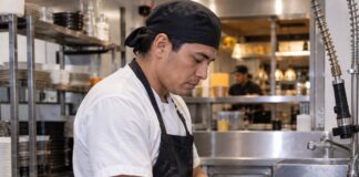 SE SOLICITA LAVAPLATOS PARA RESTAURANTE EN JORNADA PARCIAL DE LUNES A VIERNES